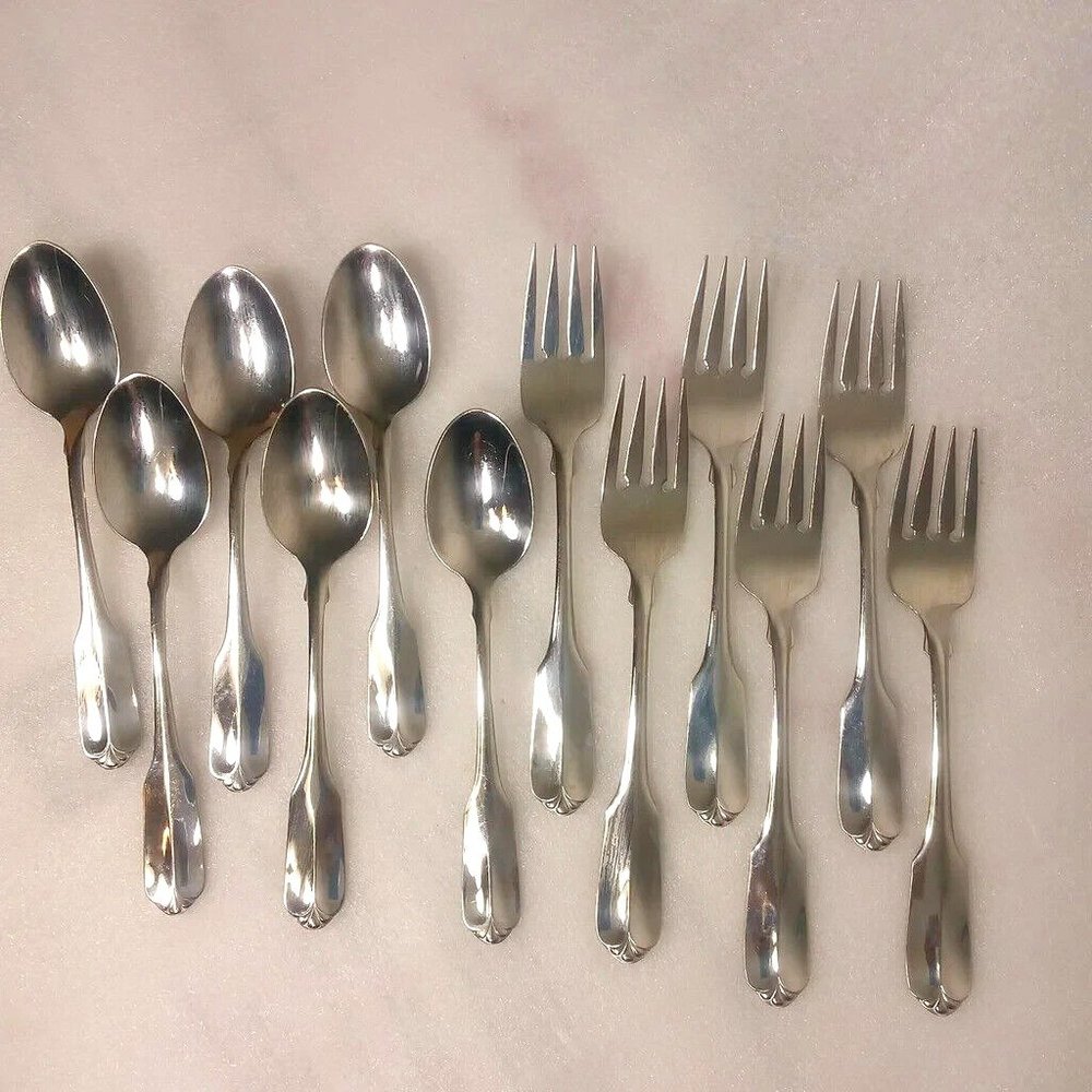 Oneida Artesia Glossy Stainless Flatware